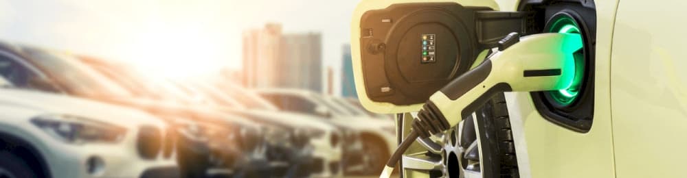 Motor Gücü 160 KW’ı Geçmeyen Sadece Elektrik Motorlu Binek Otomobillerin İlk Tesliminde/İktisabında Uygulanan ÖTV Oranlarının Belirlenmesinde Esas Alınan Matrah Eşiği Yeniden Belirlenmiştir
